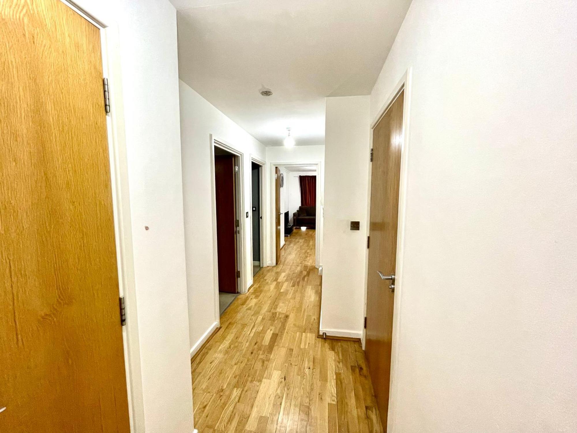 Contractors And Relocation Multiple Appartement *