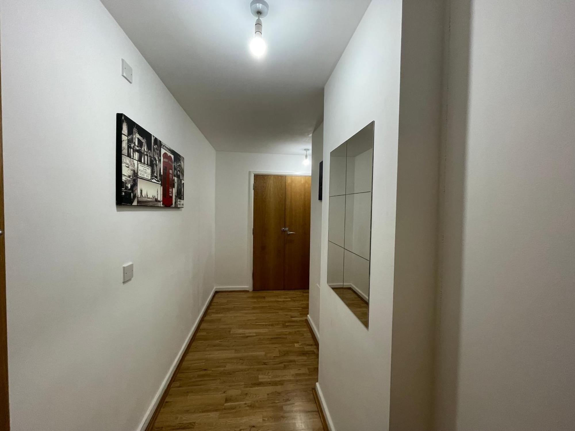 Contractors And Relocation Multiple * Londen